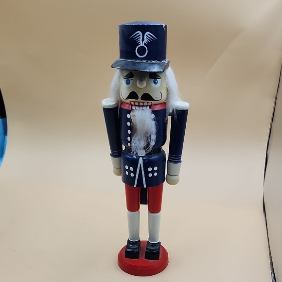 Navy and Red Nutcracker Figurine this is an older one and needs some TLC 13.5" - Picture 1 of 8